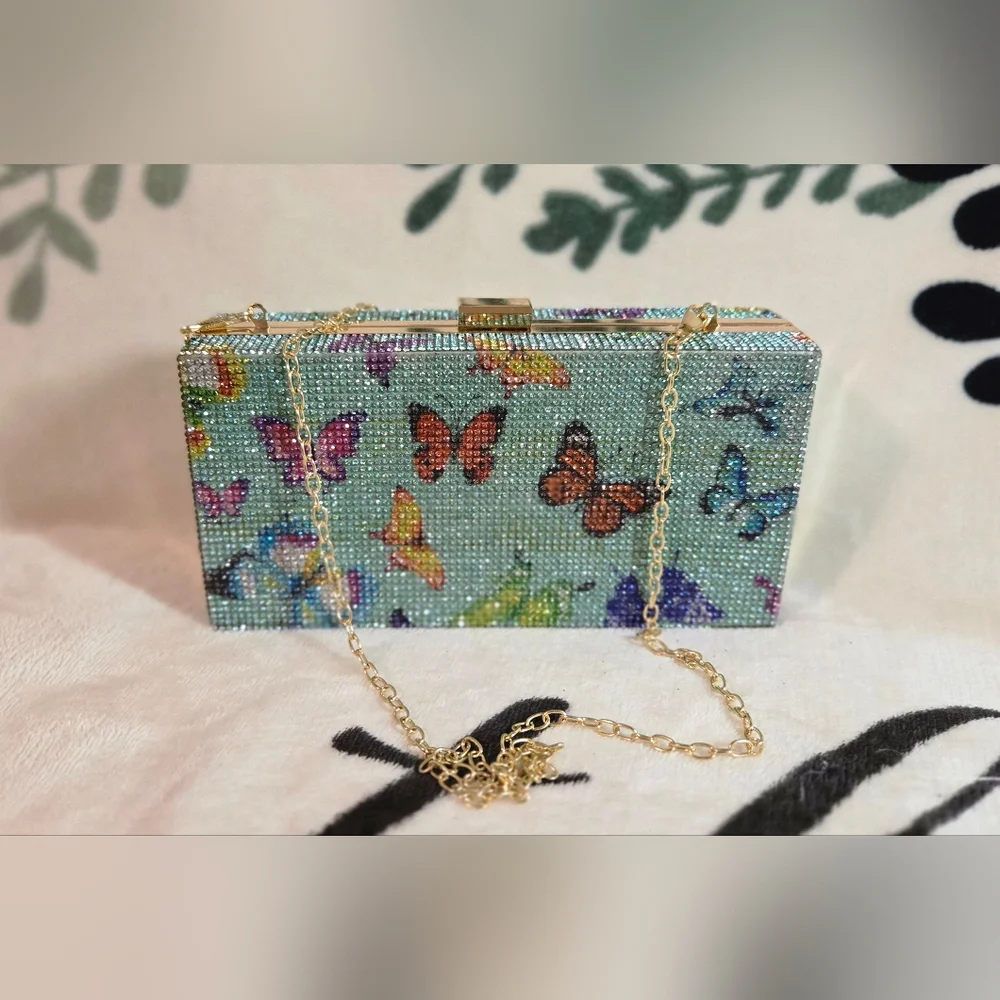 NWOT Butterfly Rhinestone Clutch (Green) - Picture 10 of 10